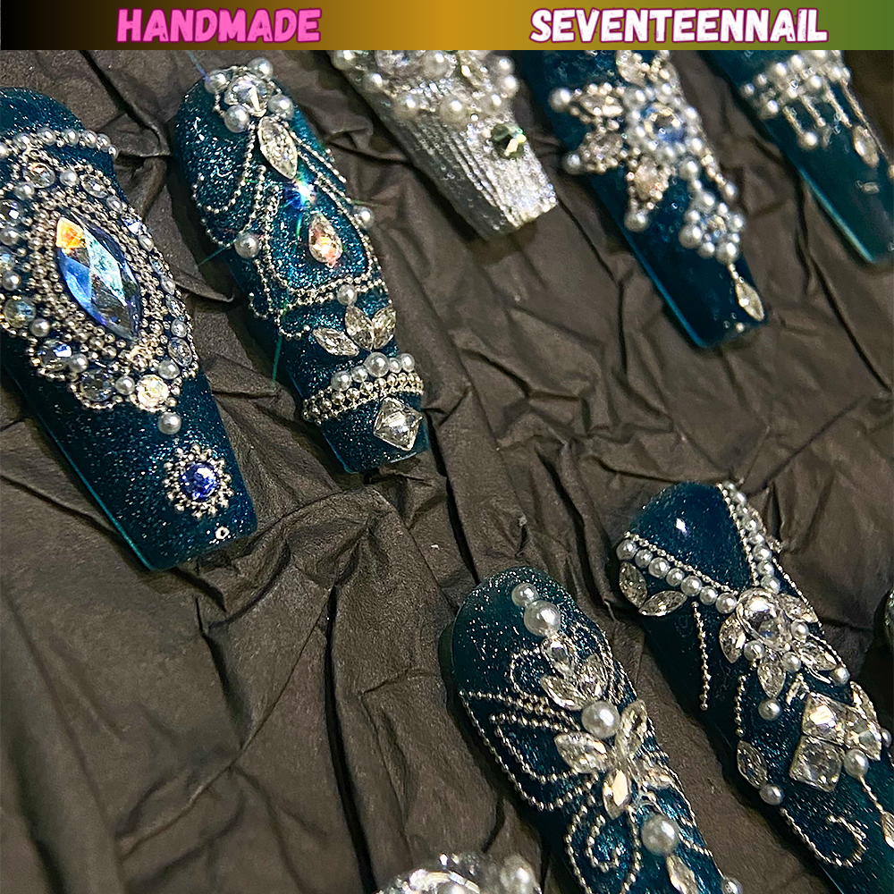 Royal Sapphire Baroque Press On Nails