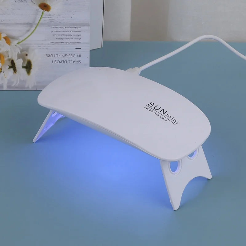 Lampe UV pour ongles (obtenez une lampe UV gratuite avec votre commande)