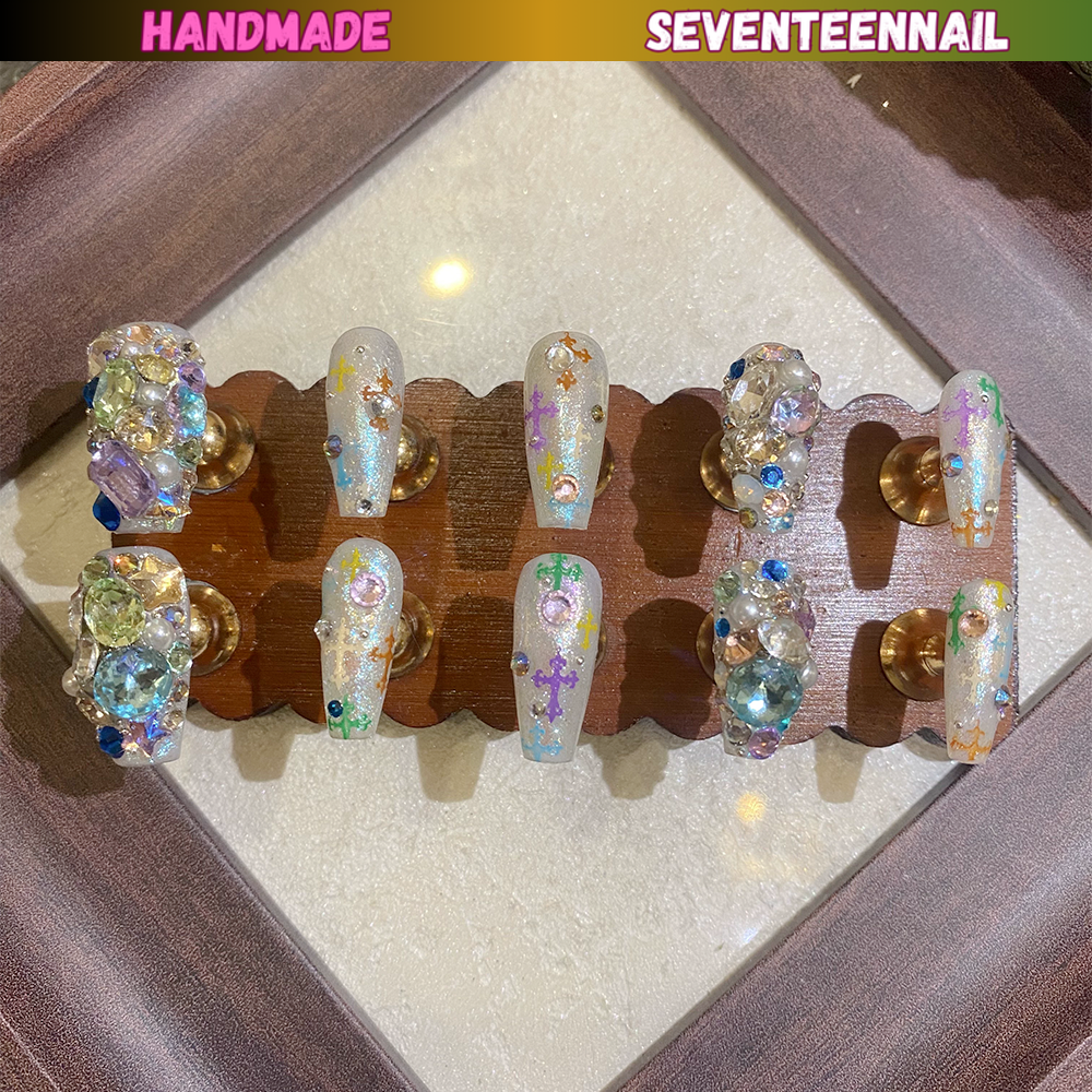 Radiant Faith Press On Nails