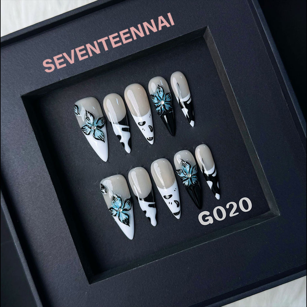 Flower of the Polar Night-Handmade Nails