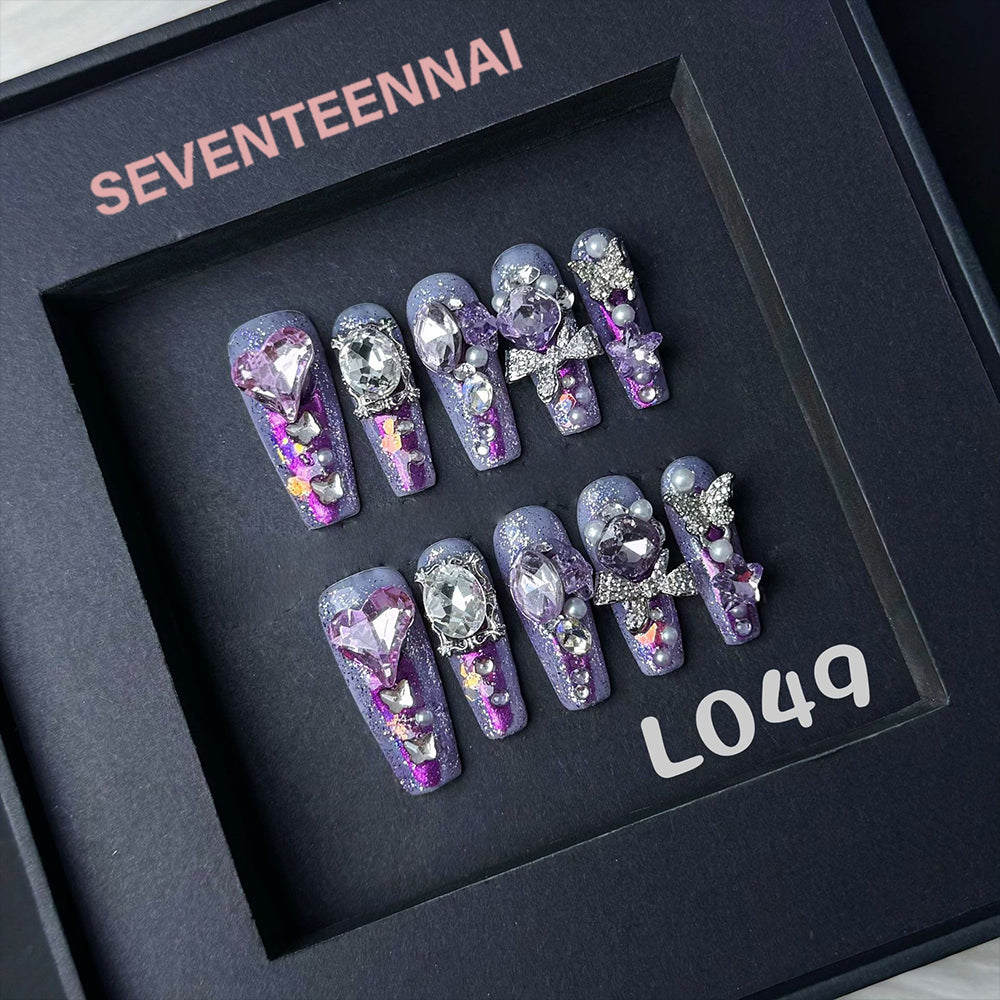 Stardust in Violet-Handmade Nails