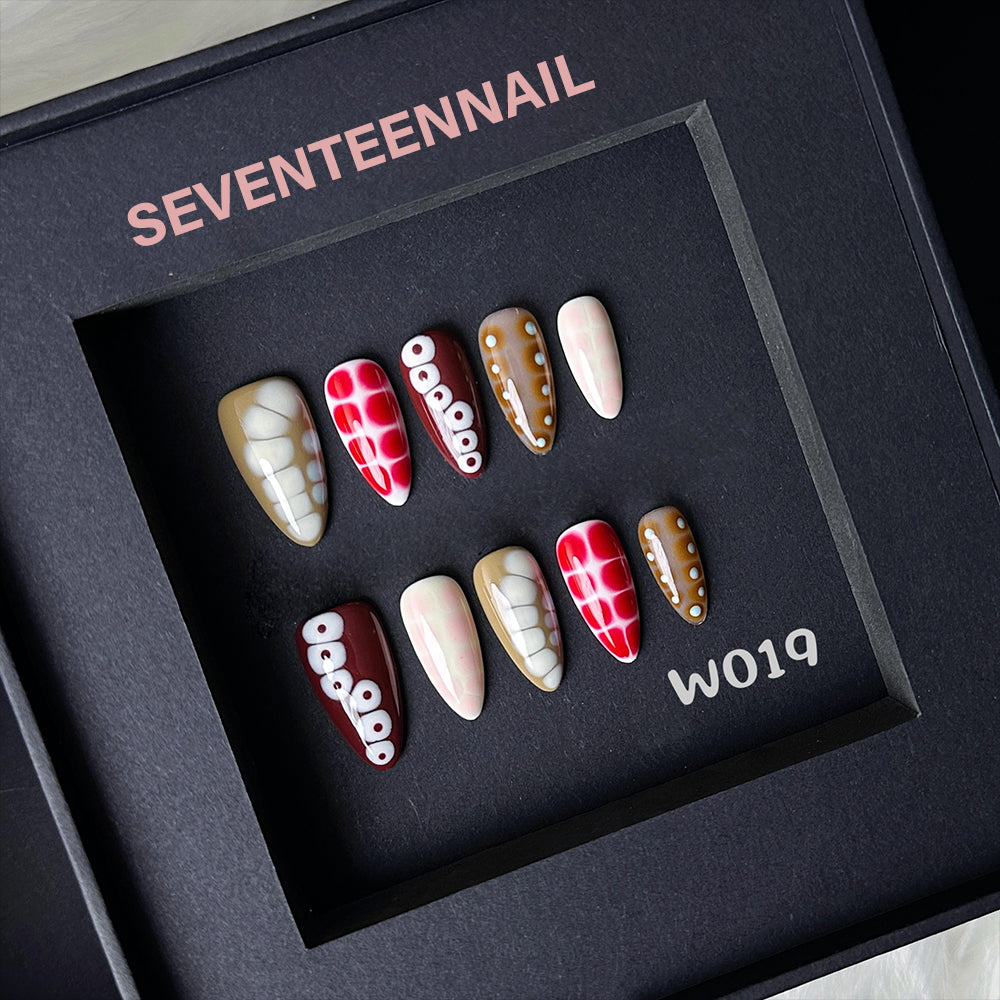 Tech Whispers-Handmade Nails