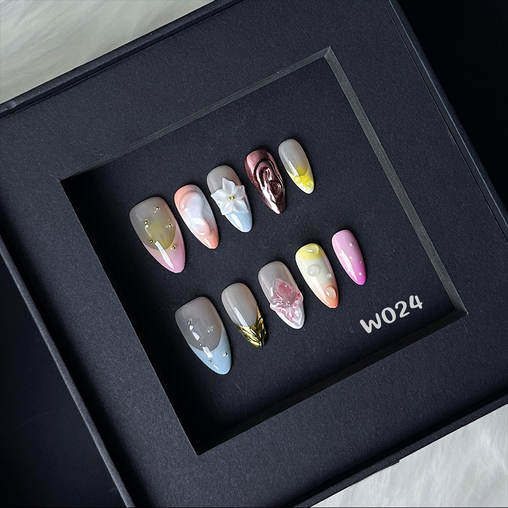 Frosted Dreams-Handmade Nails