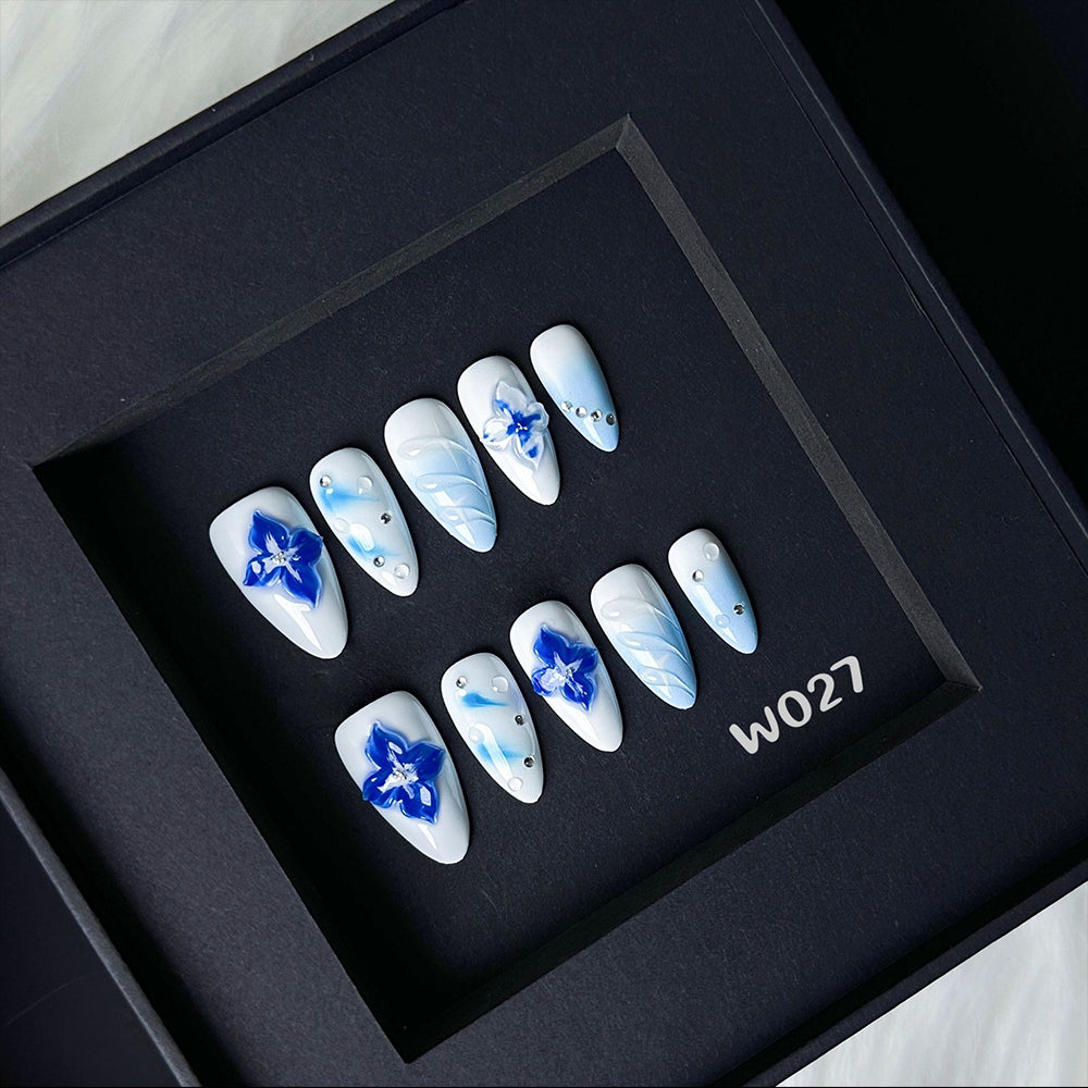 Snowlight Gleam-Handmade Nails