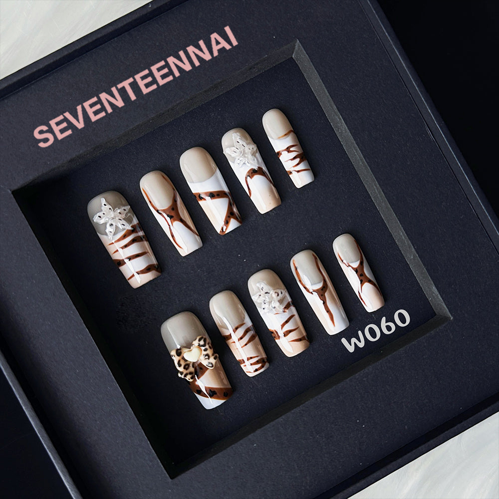 Savannah Heart-Handmade Nails
